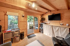 Photo 15- click for photo gallery